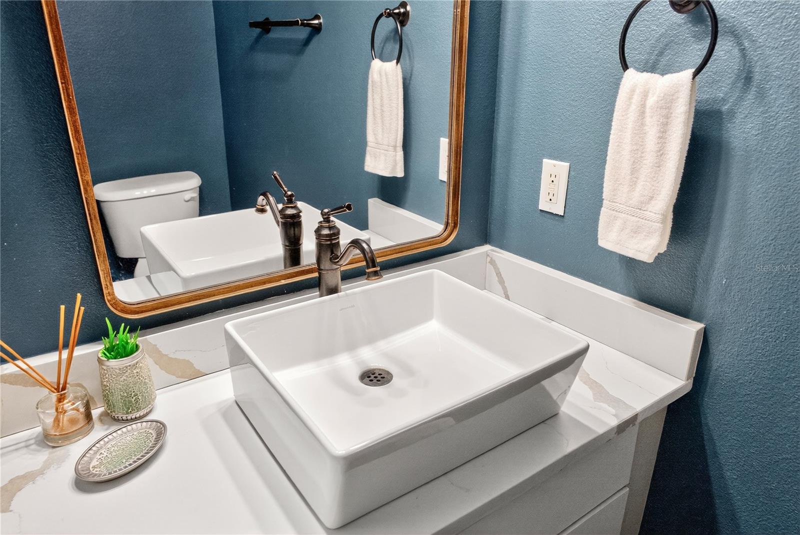 Image 22 of 48 For 136 Pompano Beach Dr