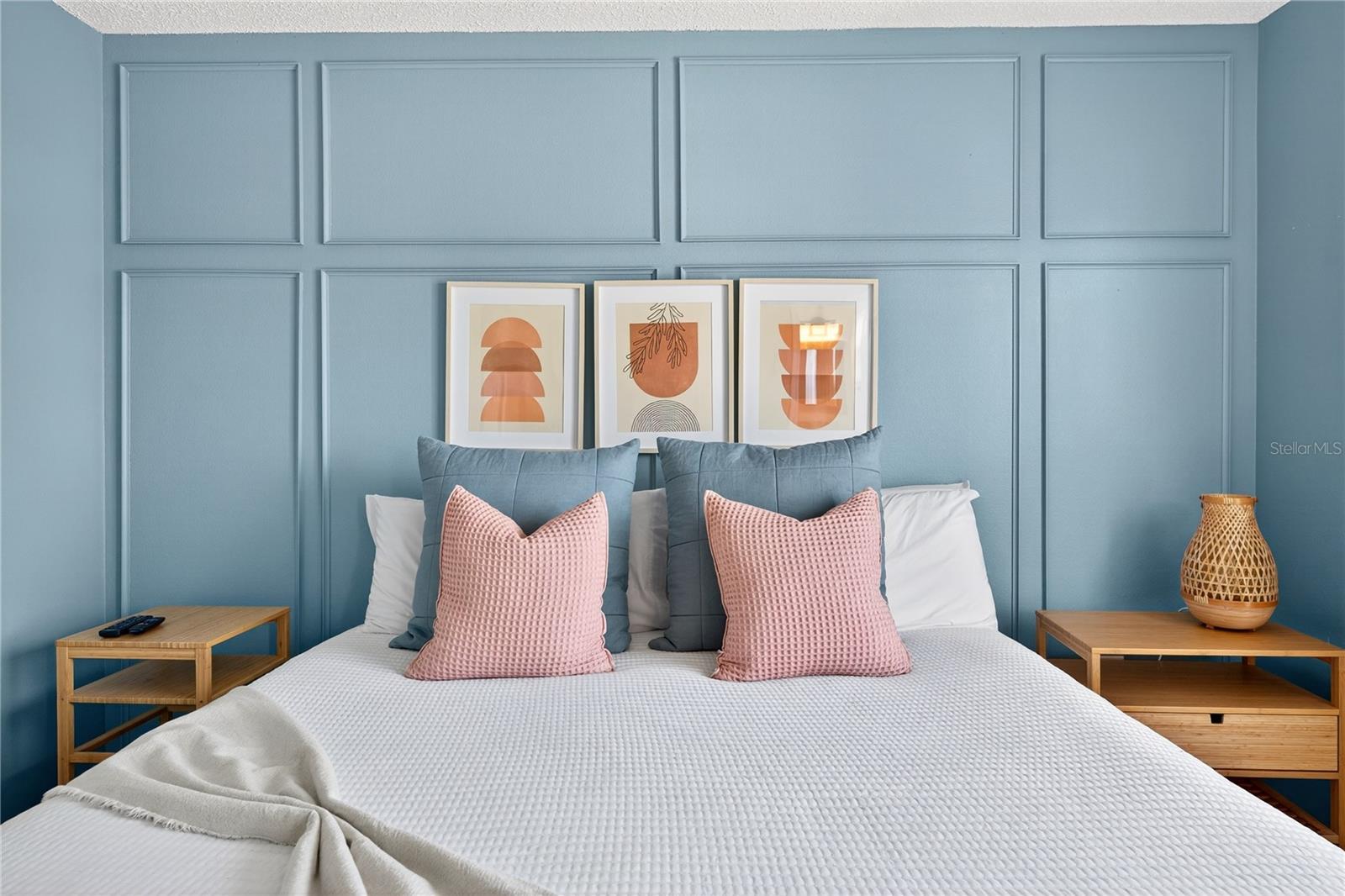 Image 26 of 48 For 136 Pompano Beach Dr