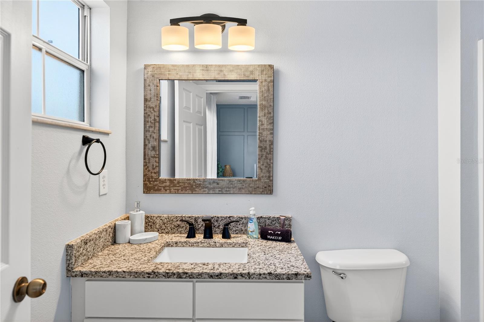 Image 31 of 48 For 136 Pompano Beach Dr