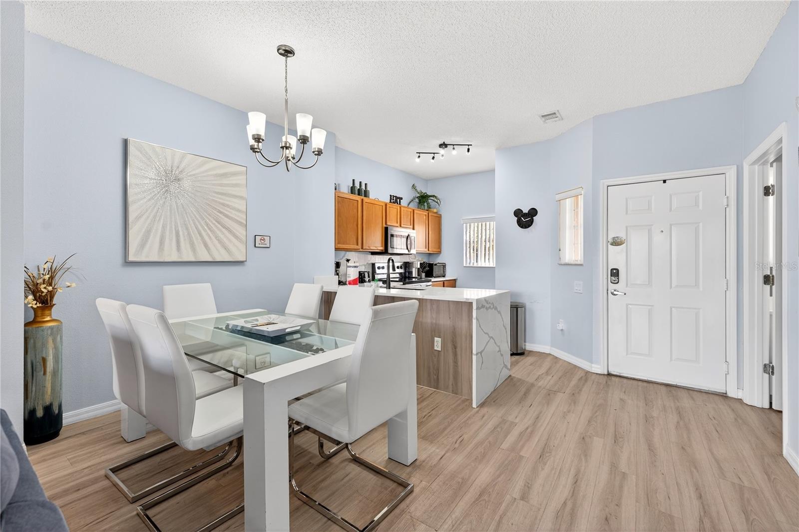 Image 6 of 48 For 136 Pompano Beach Dr