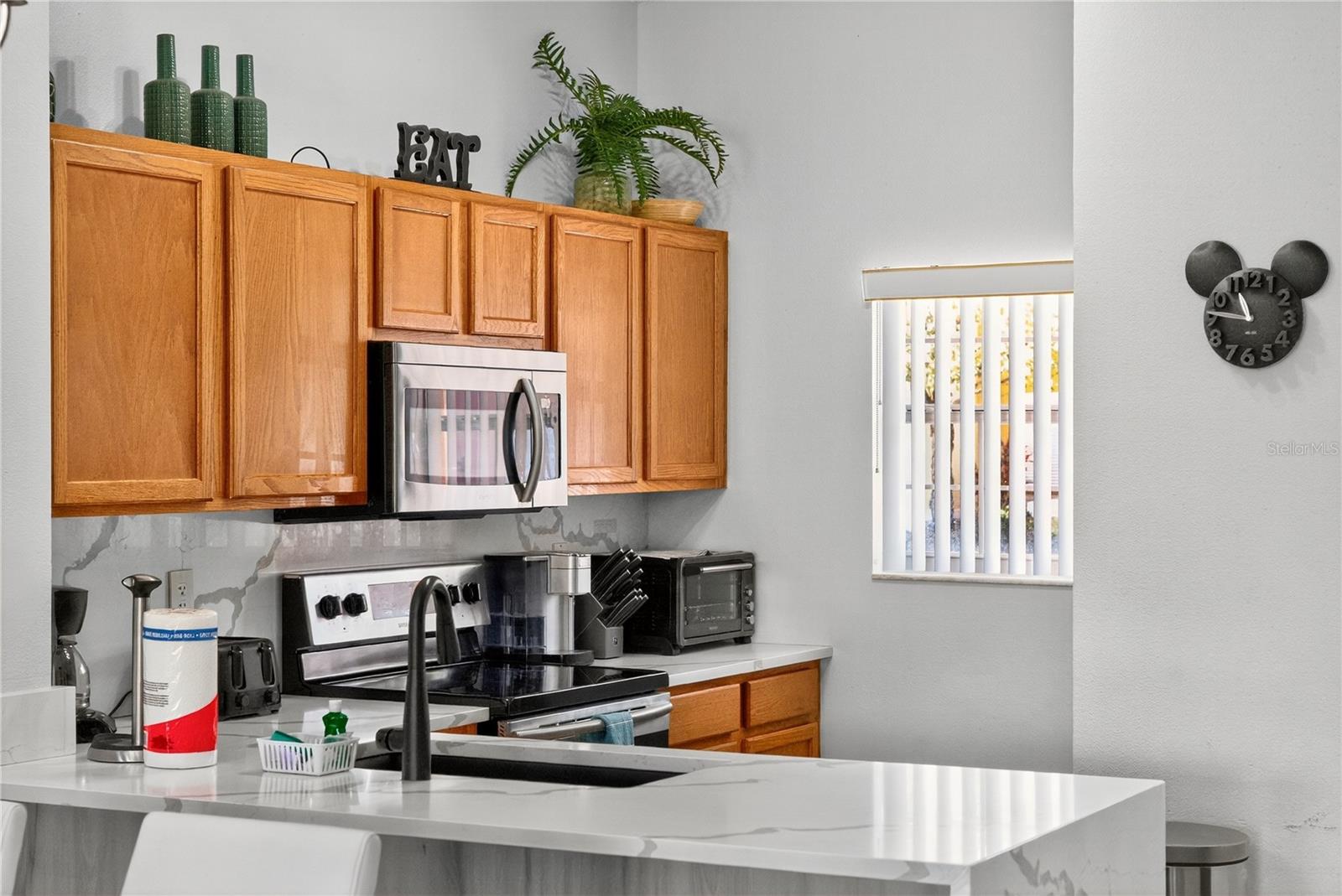 Image 7 of 48 For 136 Pompano Beach Dr