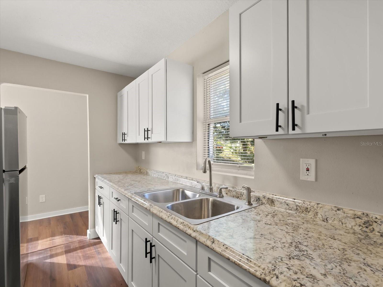 Image 7 of 24 For 540 Highland Avenue