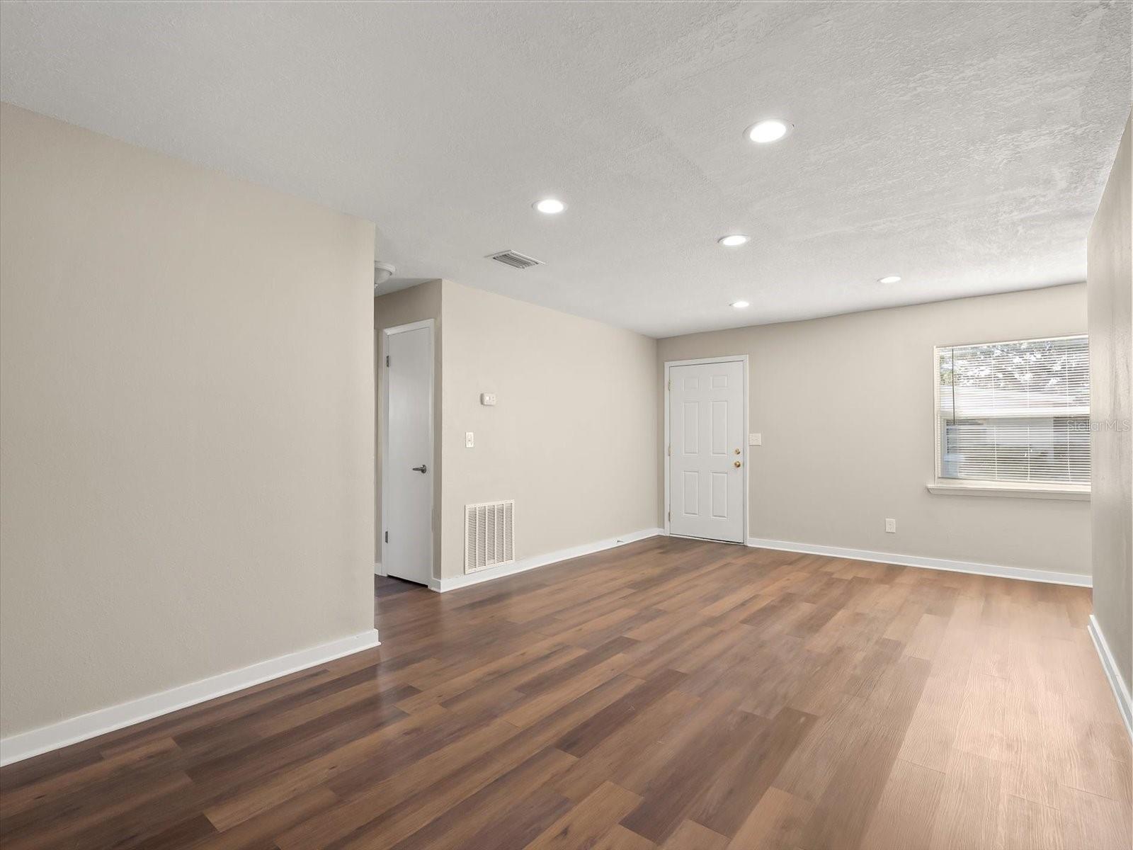 Image 9 of 24 For 540 Highland Avenue