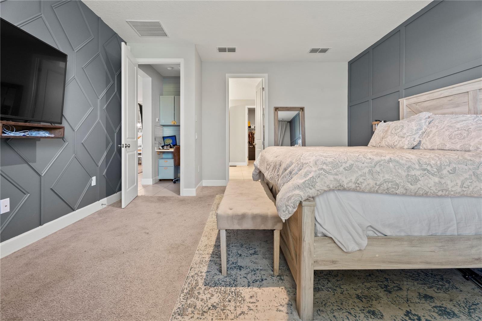 Image 31 of 51 For 2731 Rialto Court