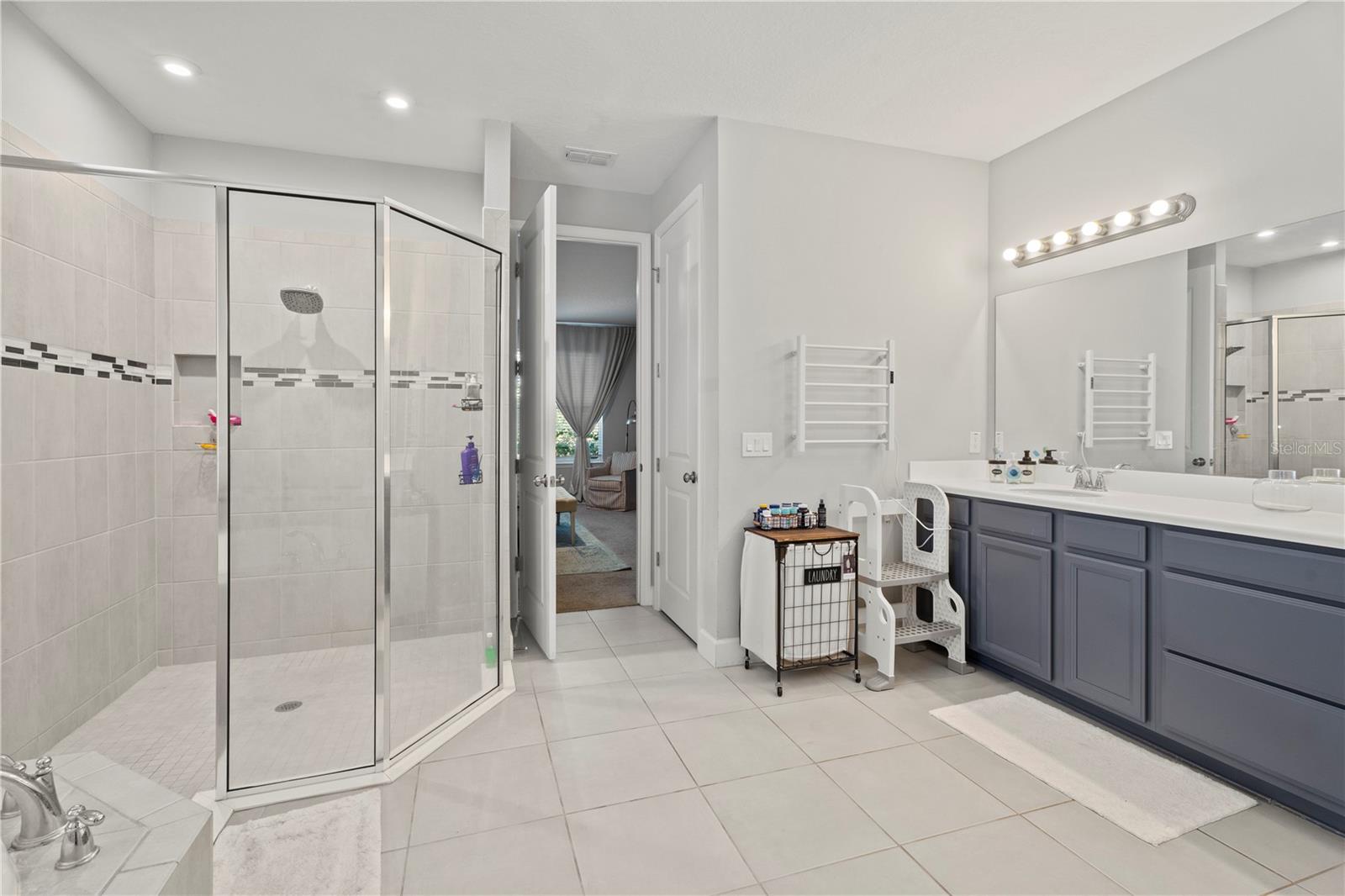 Image 36 of 51 For 2731 Rialto Court