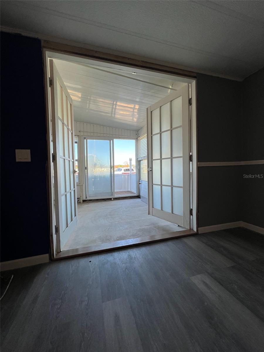 Image 28 of 42 For 6528 Roosevelt Drive