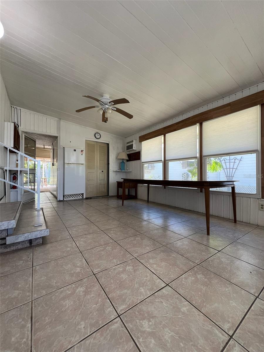 Image 31 of 42 For 6528 Roosevelt Drive