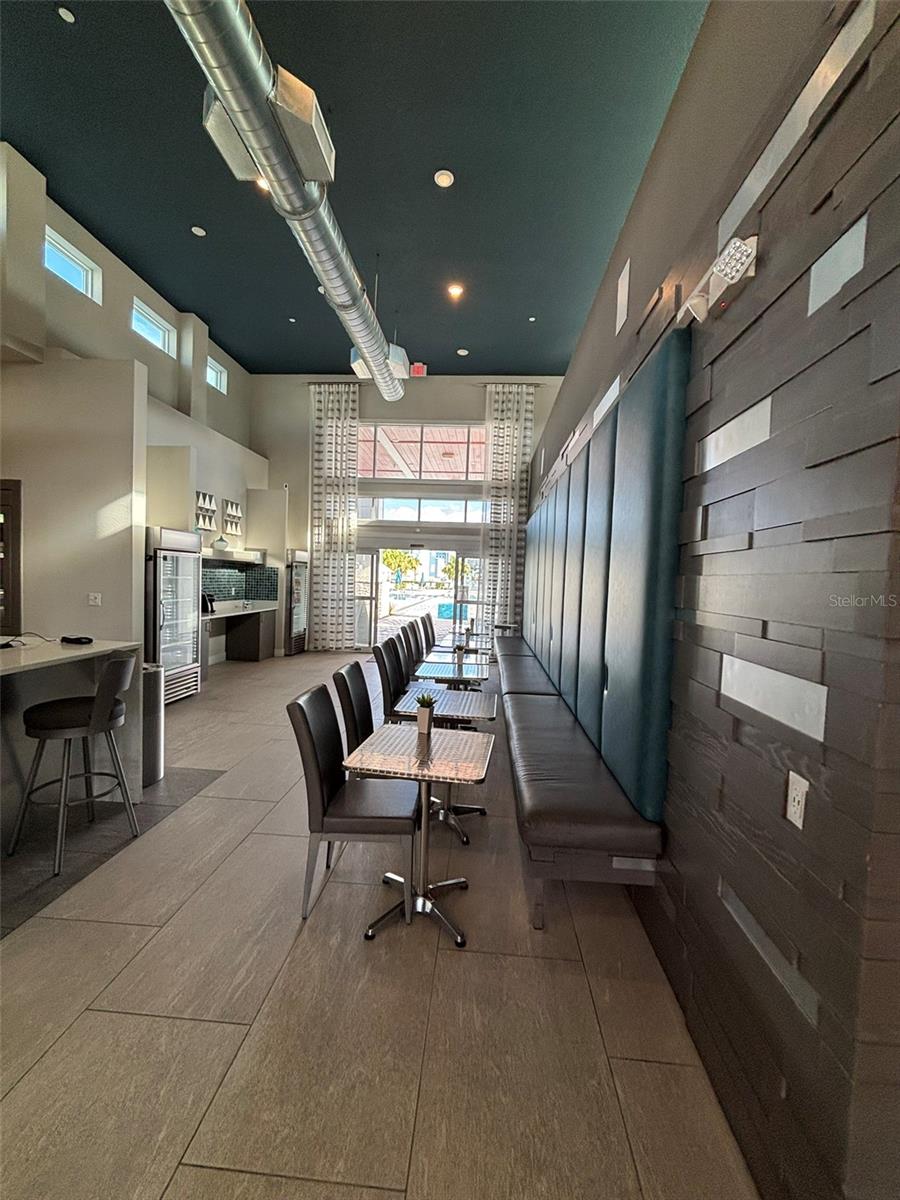 Image 23 of 27 For 7740 Sandy Ridge Drive 131