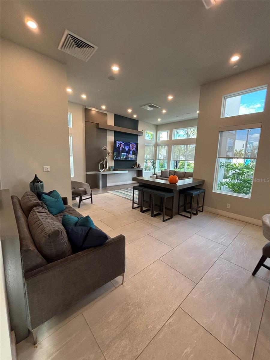 Image 26 of 27 For 7740 Sandy Ridge Drive 131