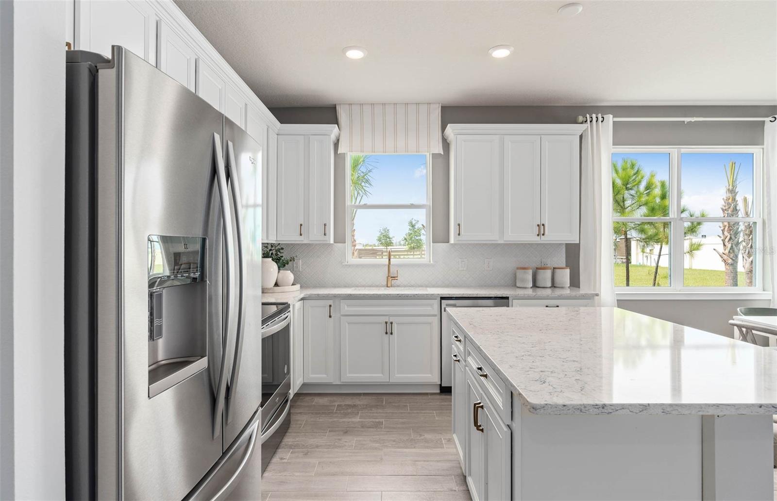 Image 3 of 25 For 15843 Gem View Street