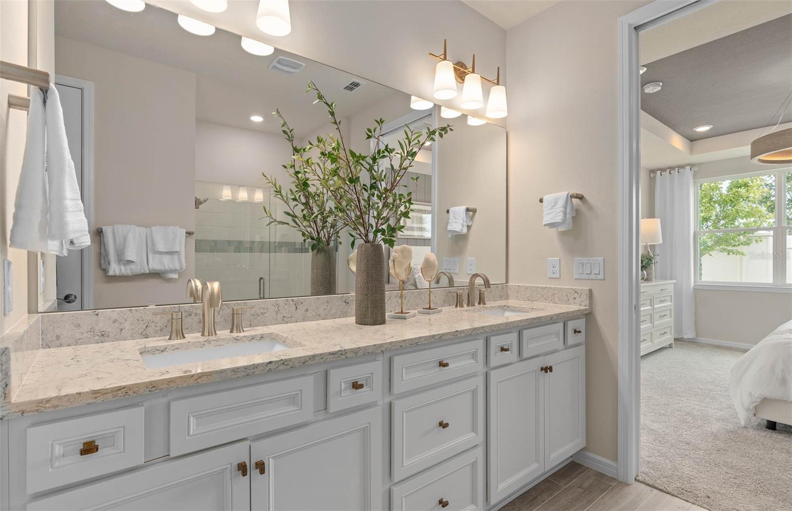 Image 16 of 25 For 15873 Gem View Street