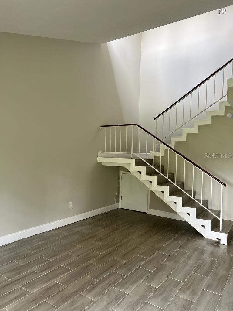 Image 4 of 12 For 605 Woodridge Drive