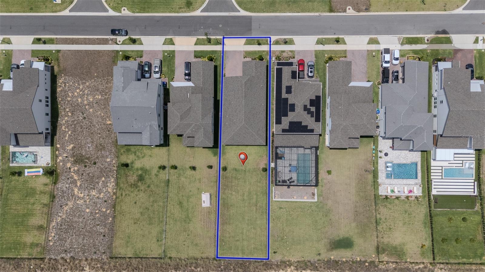 Image 3 of 27 For 16055 Silver Brook Way