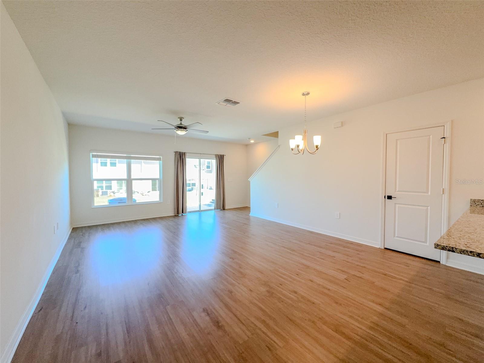 Image 12 of 36 For 9419 Westside Hills Drive