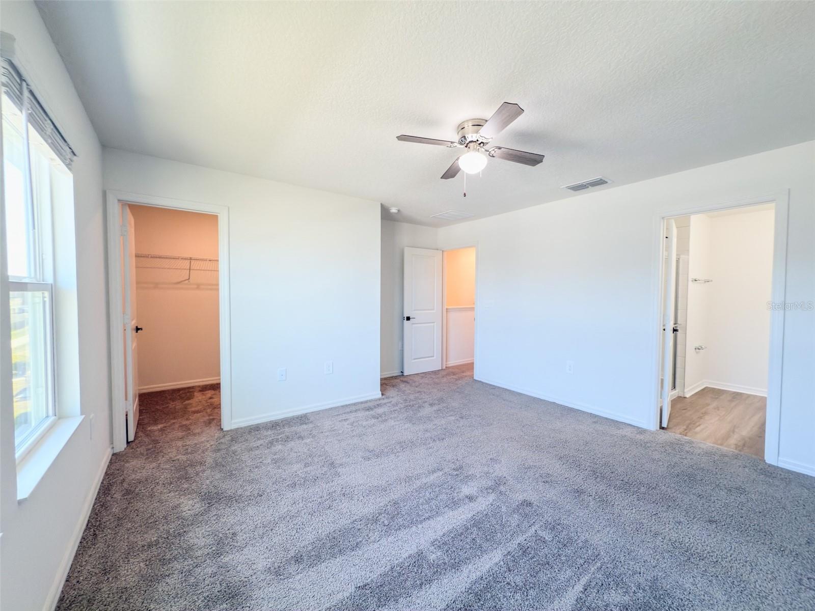 Image 27 of 36 For 9419 Westside Hills Drive