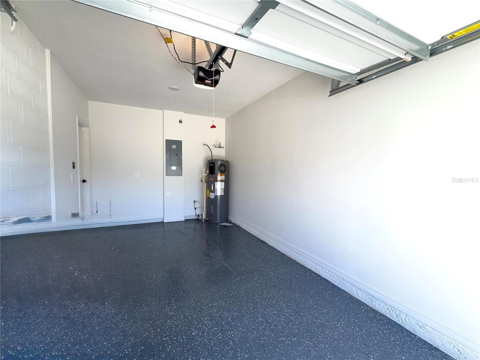 Image 31 of 36 For 9419 Westside Hills Drive