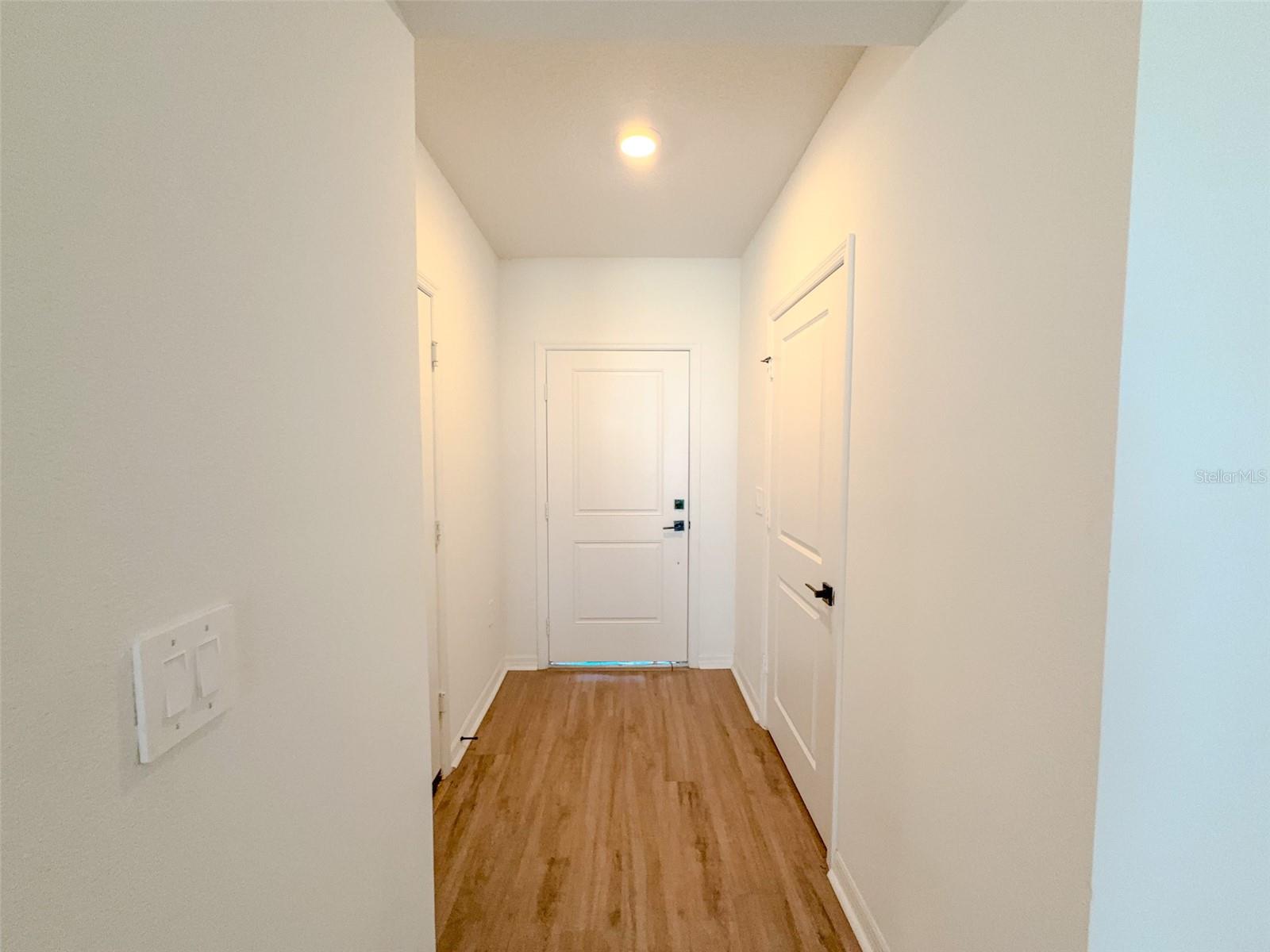 Image 5 of 36 For 9419 Westside Hills Drive