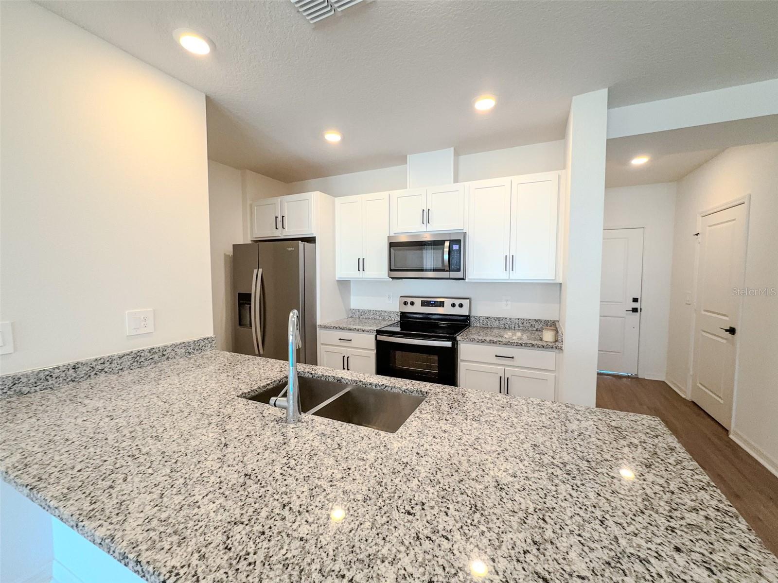 Image 9 of 36 For 9419 Westside Hills Drive