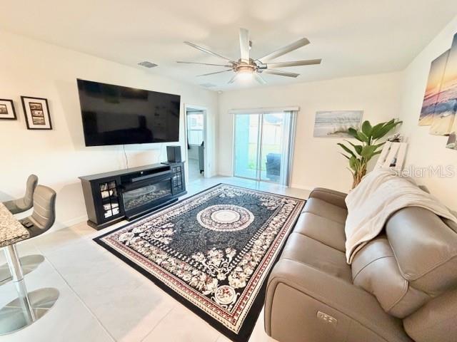 Image 4 of 14 For 3604 Sungrove Circle