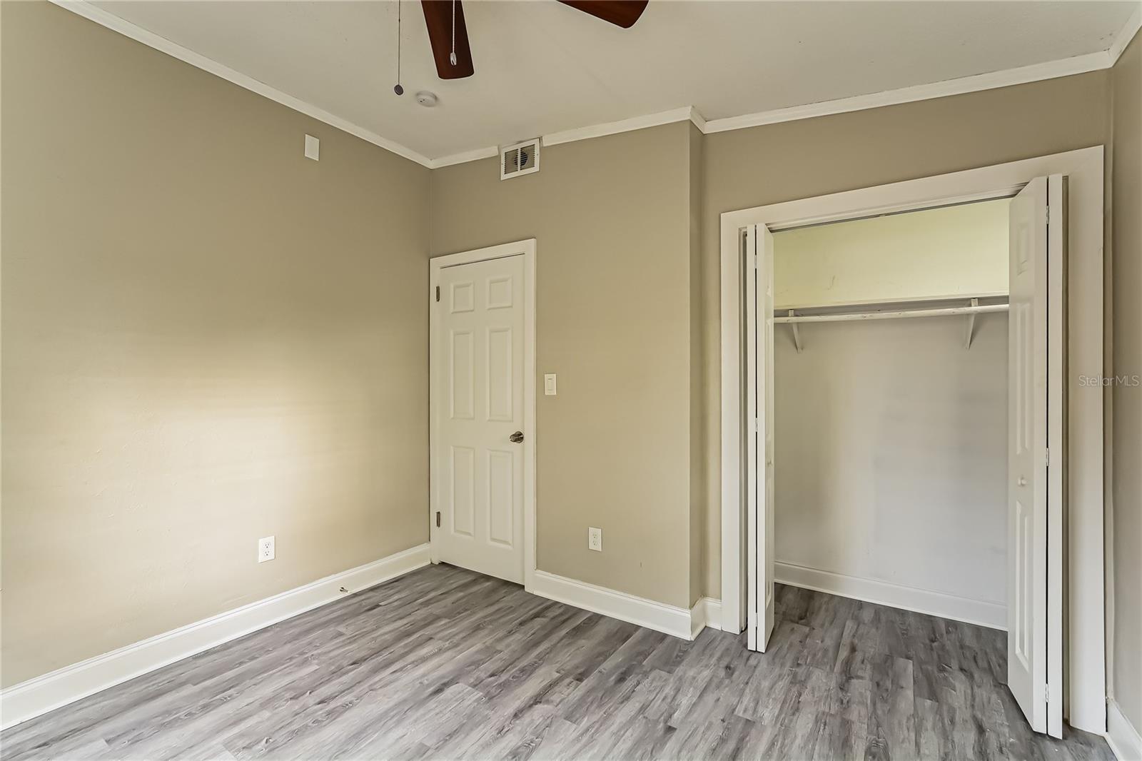 Image 11 of 15 For 3125 Wallington Drive