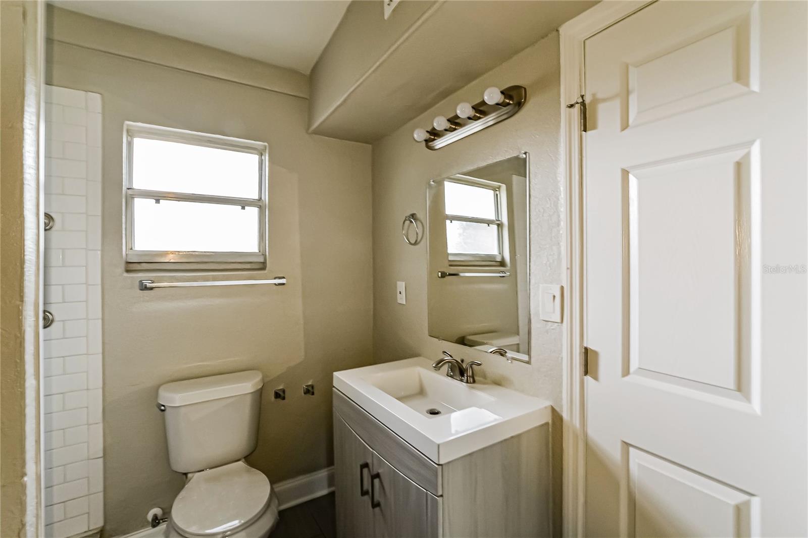 Image 13 of 15 For 3125 Wallington Drive