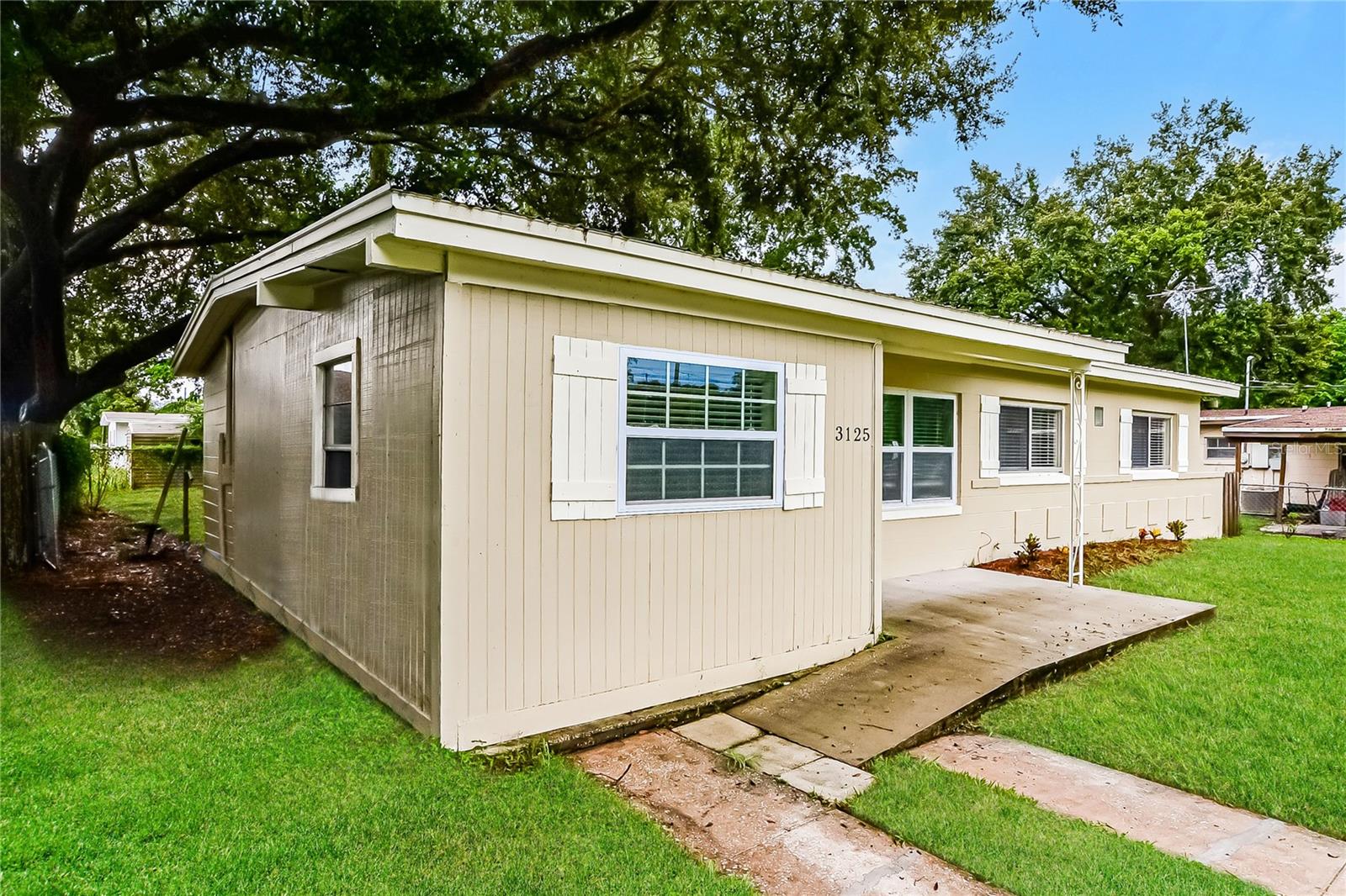 Image 3 of 15 For 3125 Wallington Drive