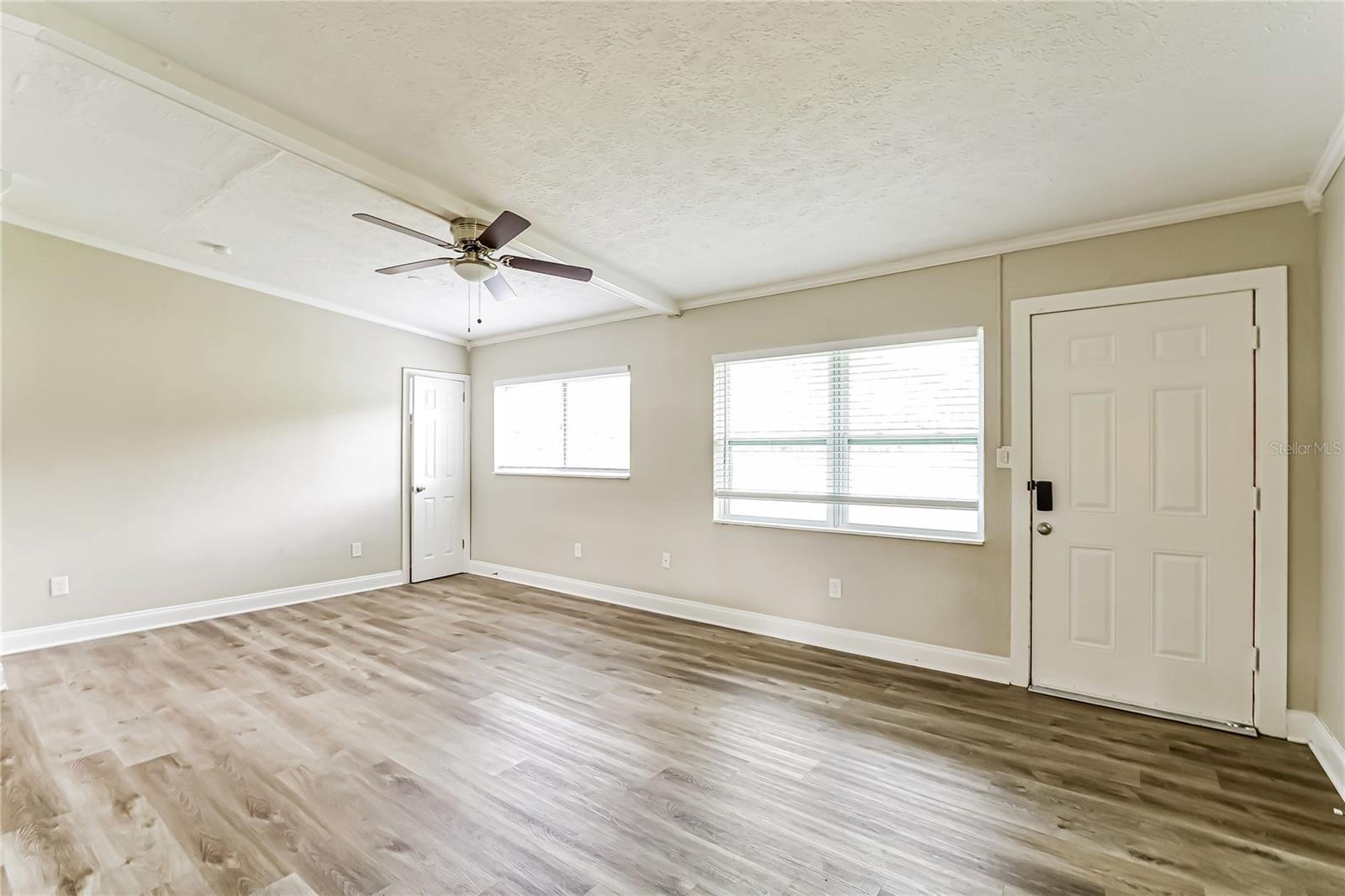 Image 4 of 15 For 3125 Wallington Drive