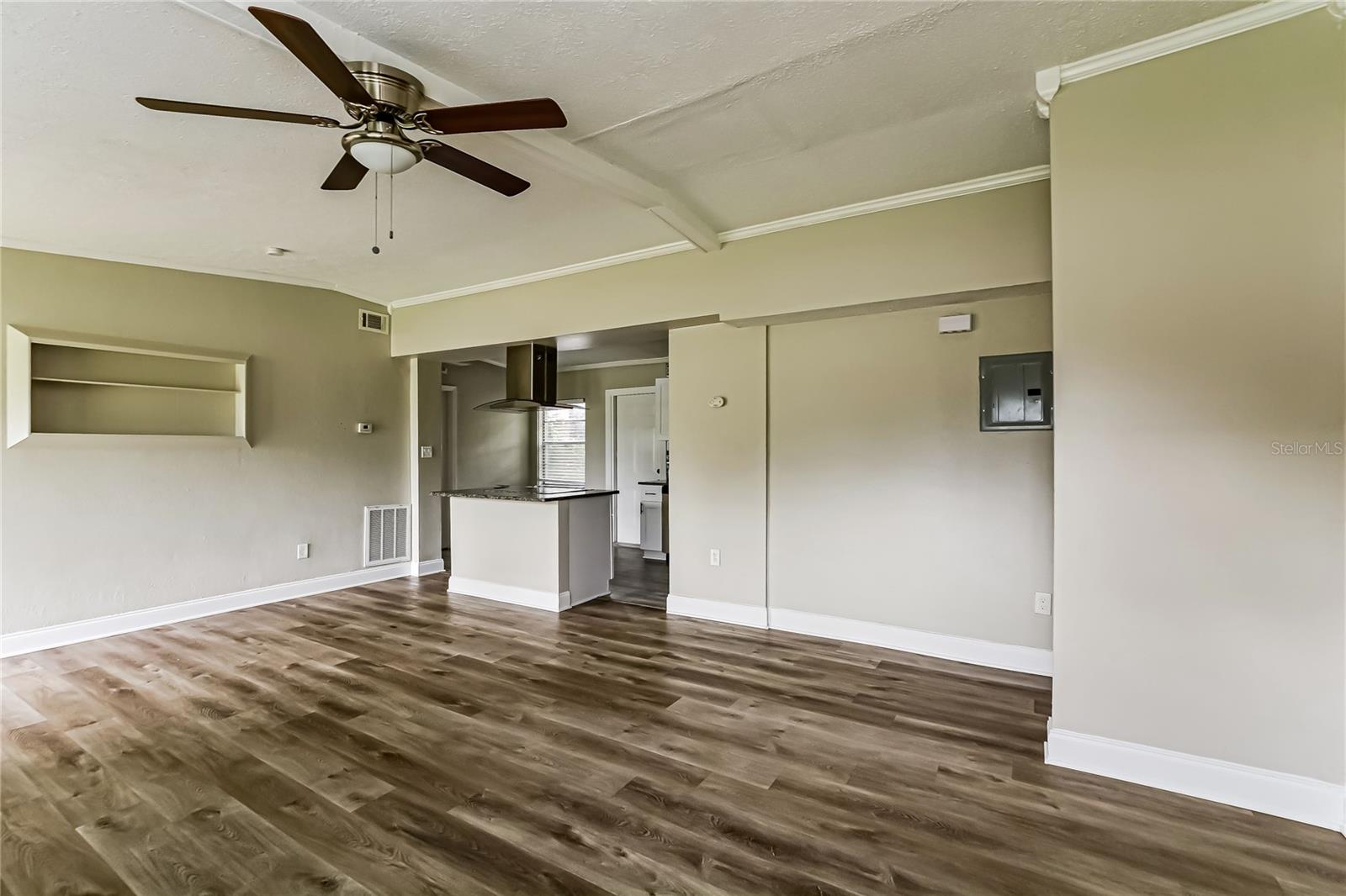 Image 6 of 15 For 3125 Wallington Drive