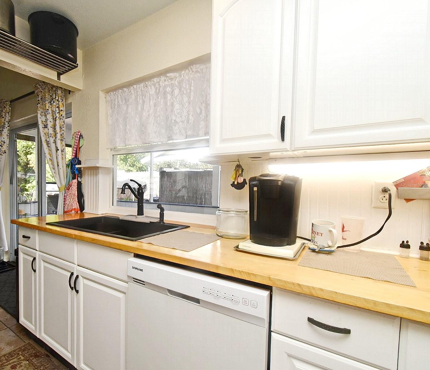 Image 27 of 37 For 31 Chip Court