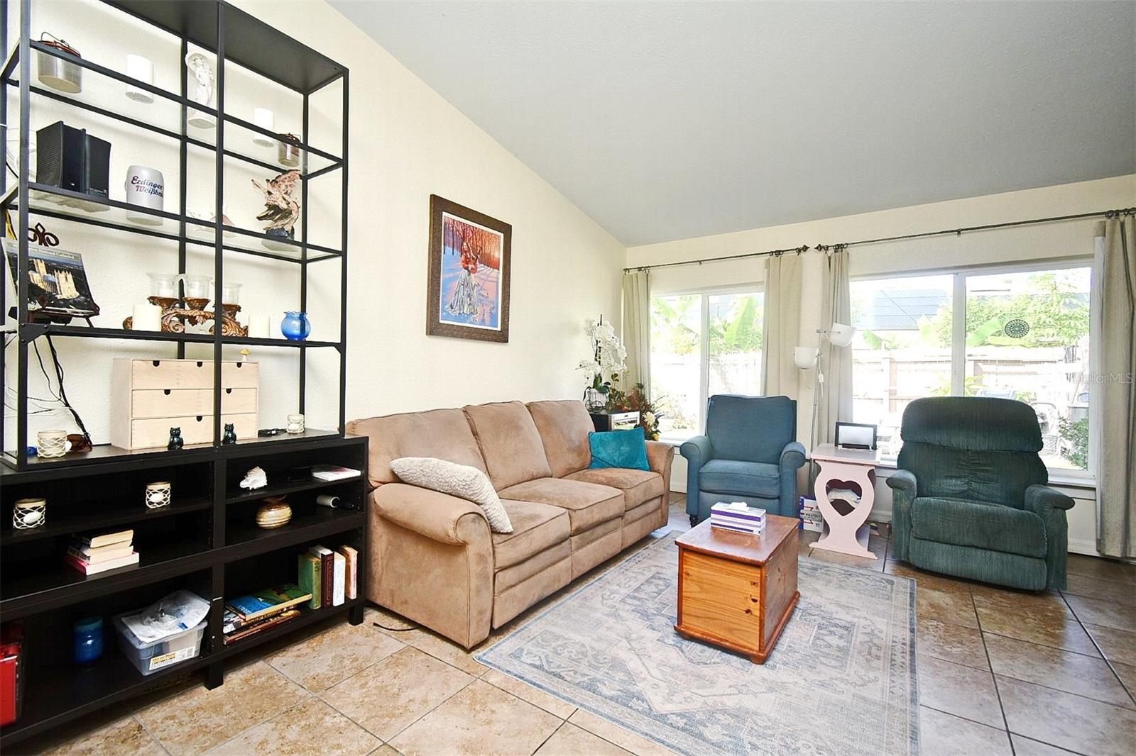 Image 31 of 37 For 31 Chip Court