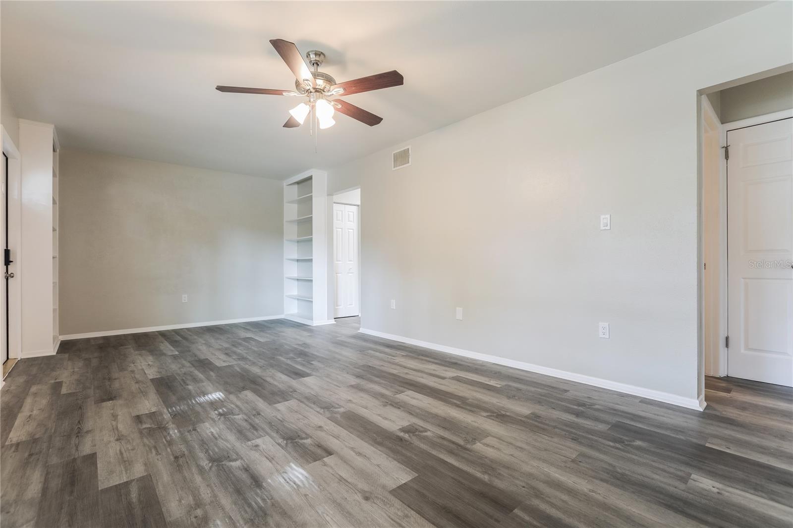 Image 3 of 16 For 250 Shade Avenue