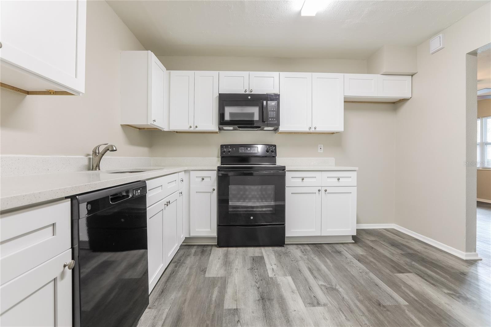 Image 6 of 16 For 250 Shade Avenue