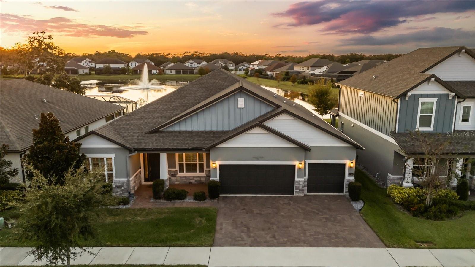 Image 3 of 88 For 1092 Wading Waters Circle