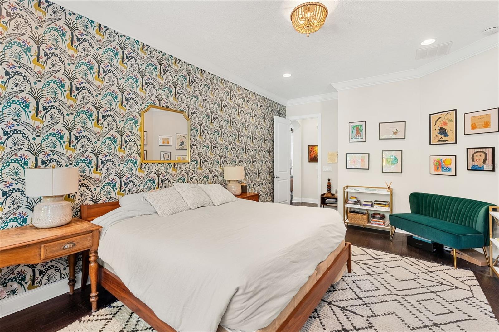 Image 18 of 42 For 1629 Delaney Avenue