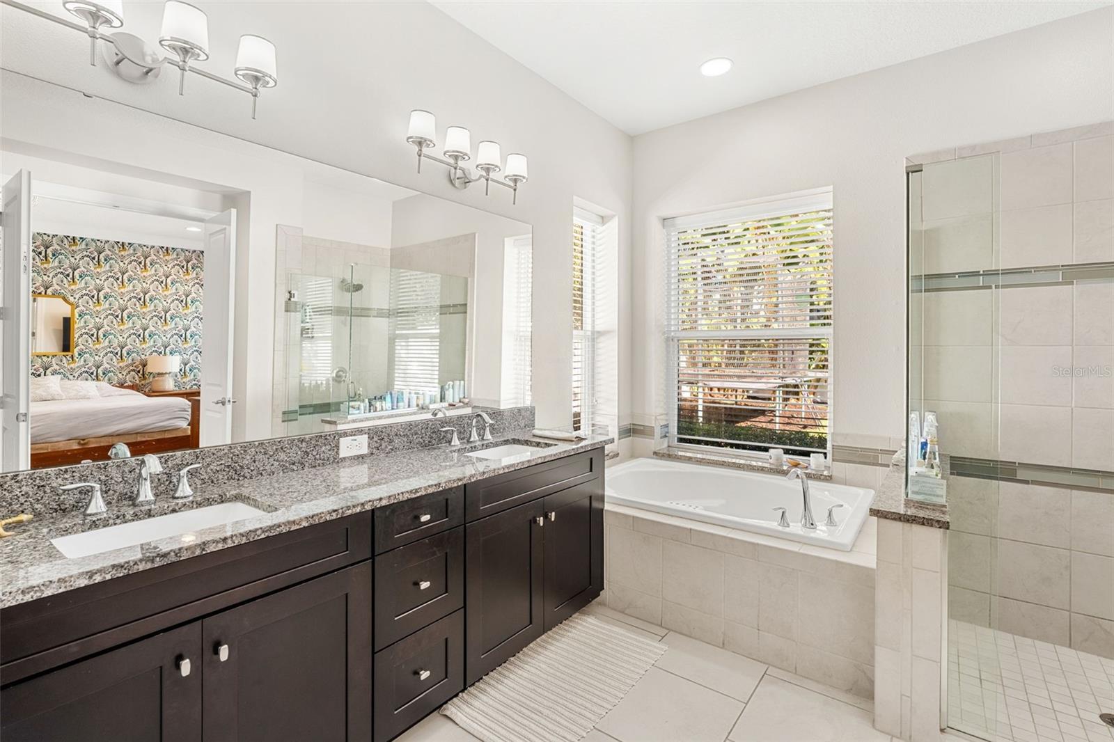 Image 19 of 42 For 1629 Delaney Avenue