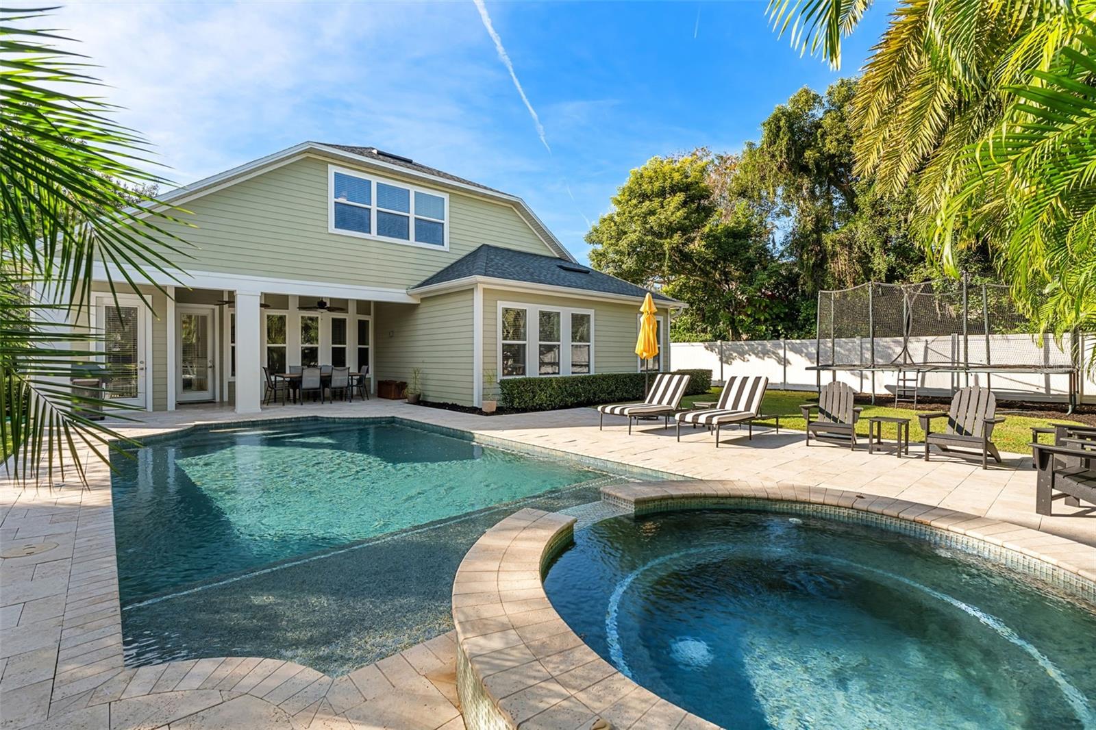 Image 3 of 42 For 1629 Delaney Avenue