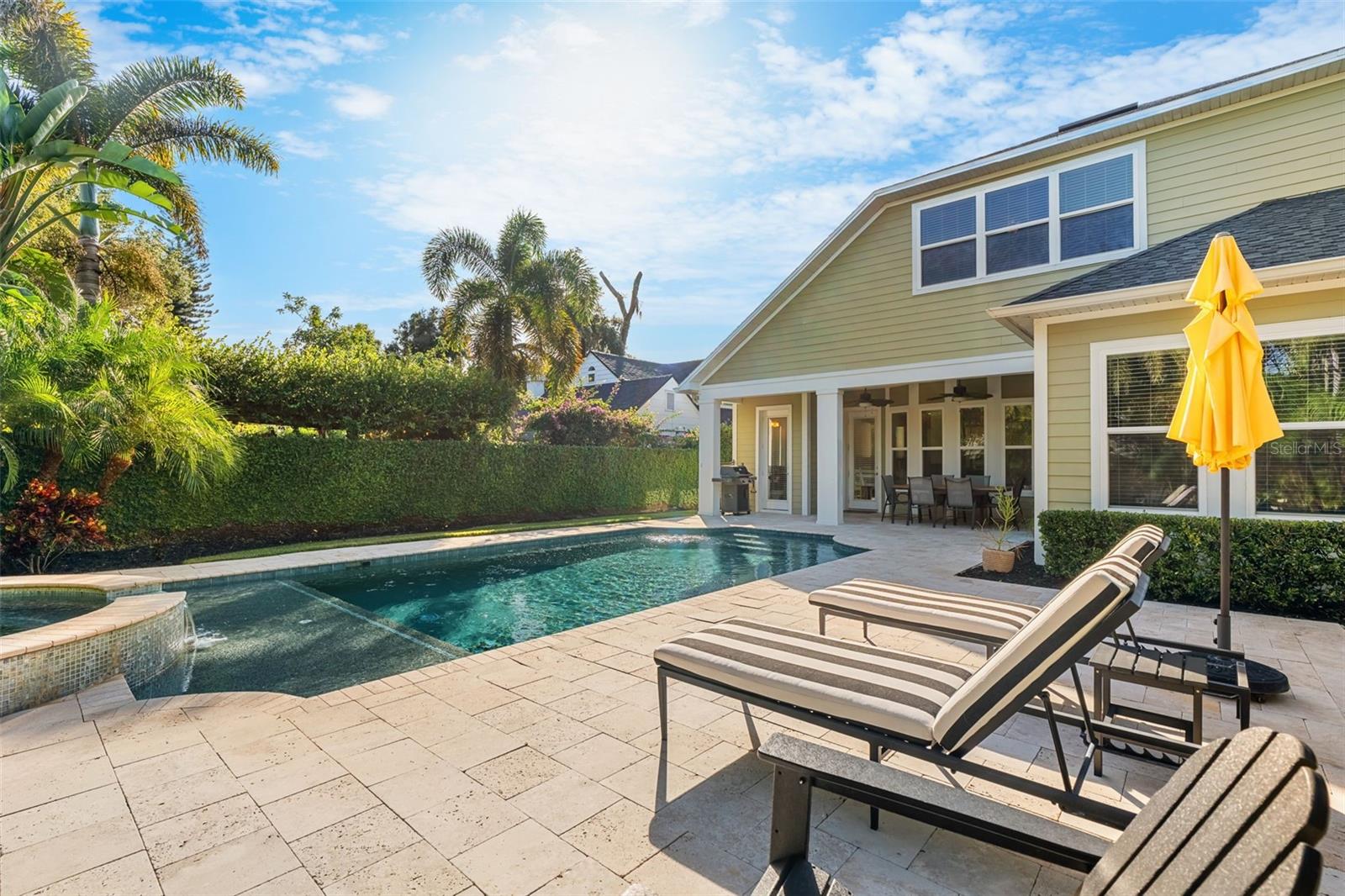 Image 32 of 42 For 1629 Delaney Avenue