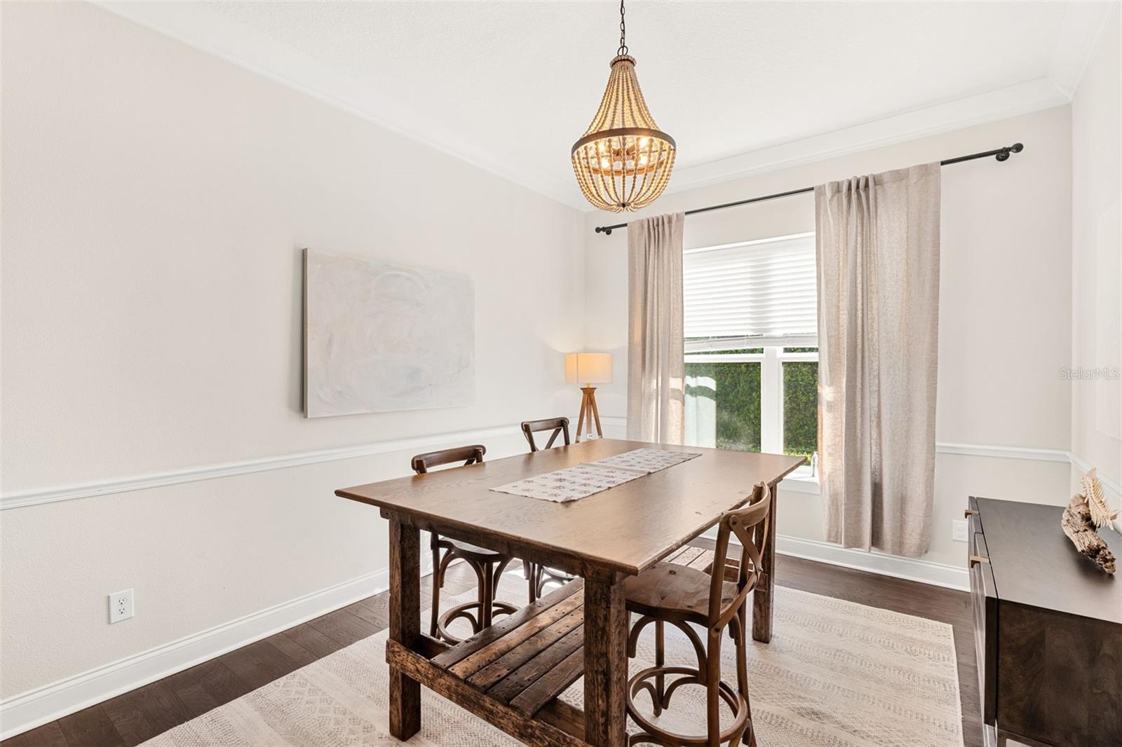 Image 9 of 42 For 1629 Delaney Avenue