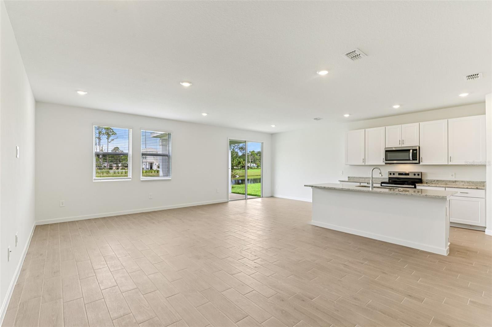 Image 11 of 38 For 16 Oconee Drive