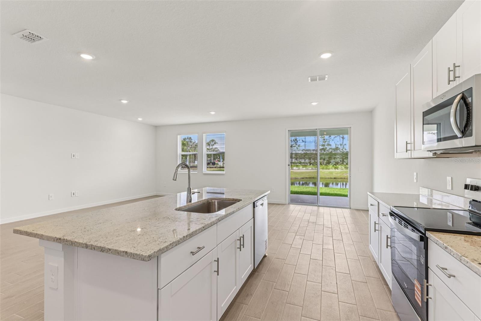 Image 14 of 38 For 16 Oconee Drive