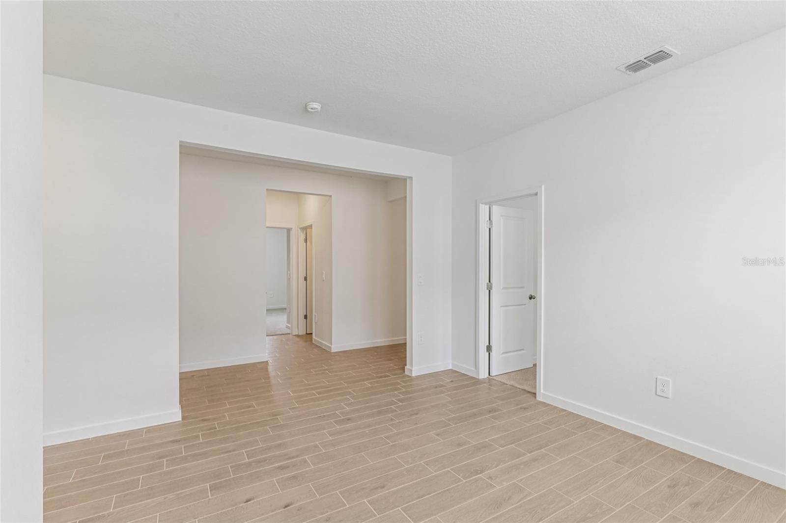 Image 19 of 38 For 16 Oconee Drive