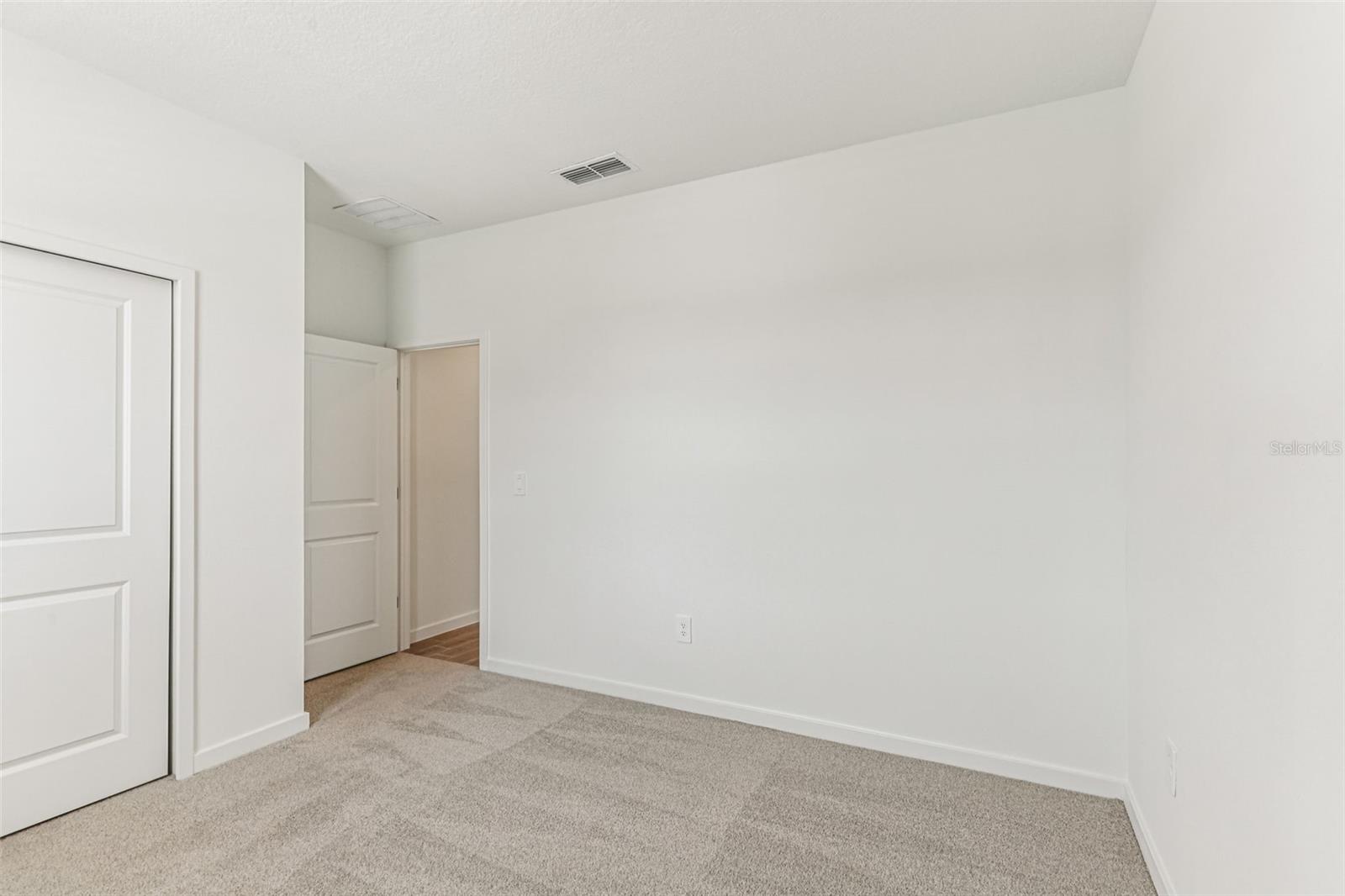 Image 23 of 38 For 16 Oconee Drive