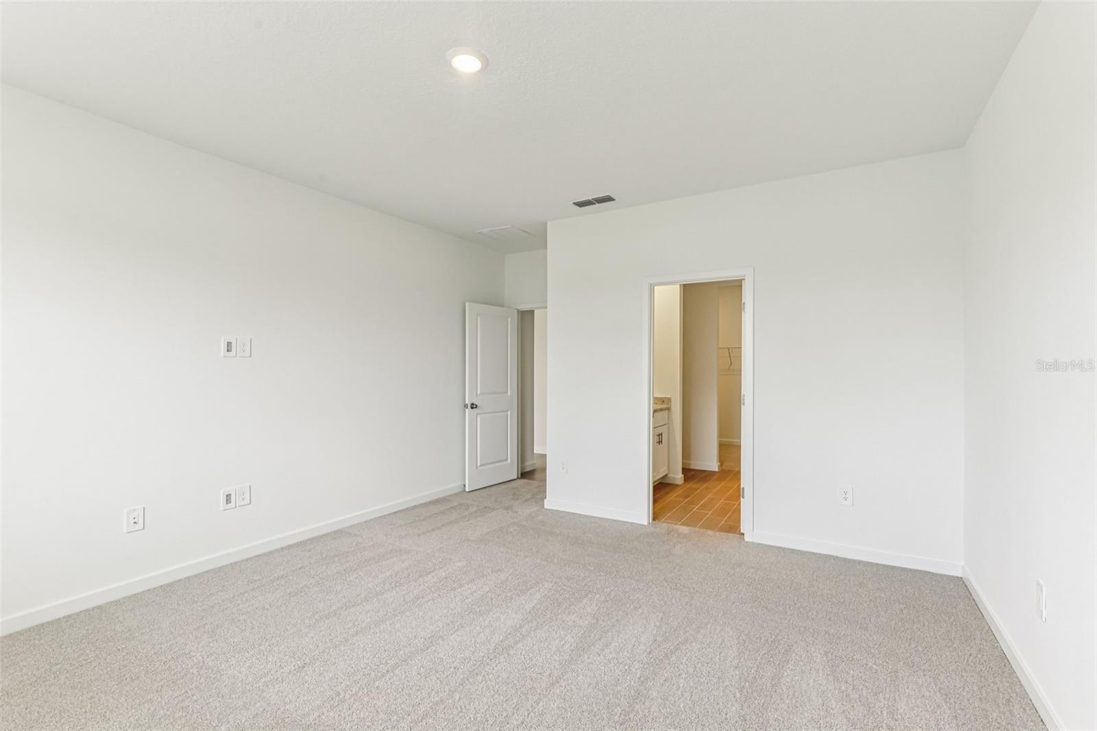 Image 32 of 38 For 16 Oconee Drive