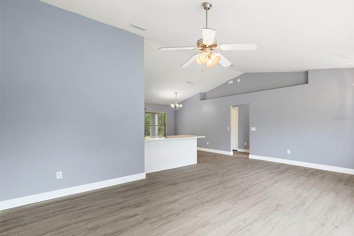 Image 6 of 17 For 1 Aspen Lane