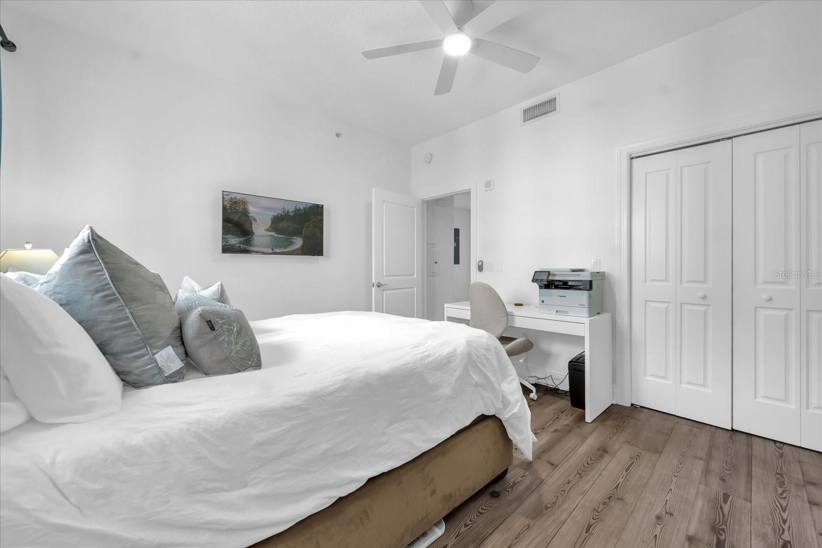 Image 16 of 45 For 1238 Kennedy Boulevard 802