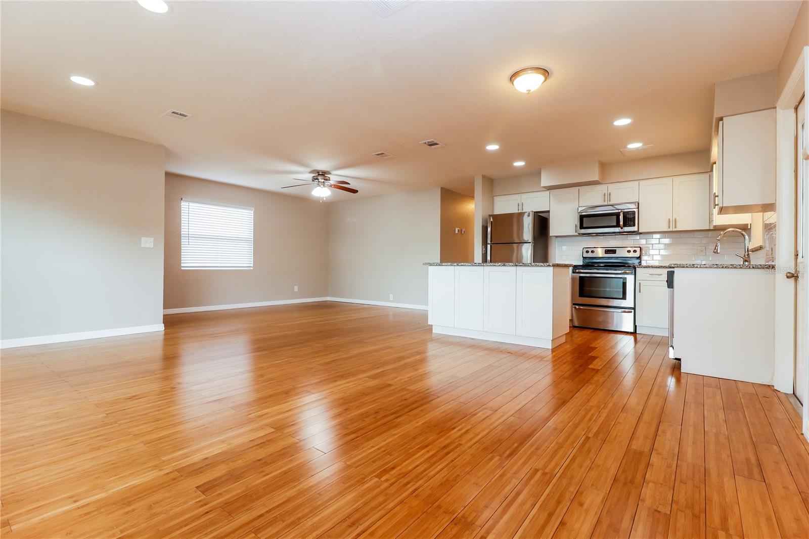 Image 3 of 16 For 4107 Grace Street