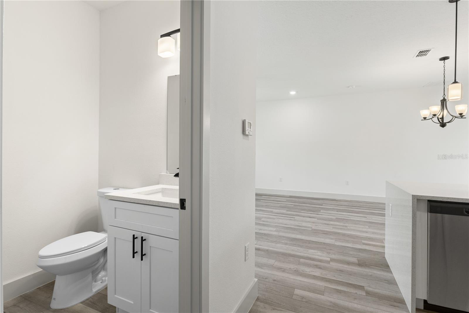 Image 19 of 30 For 1398 Breezy Point Drive