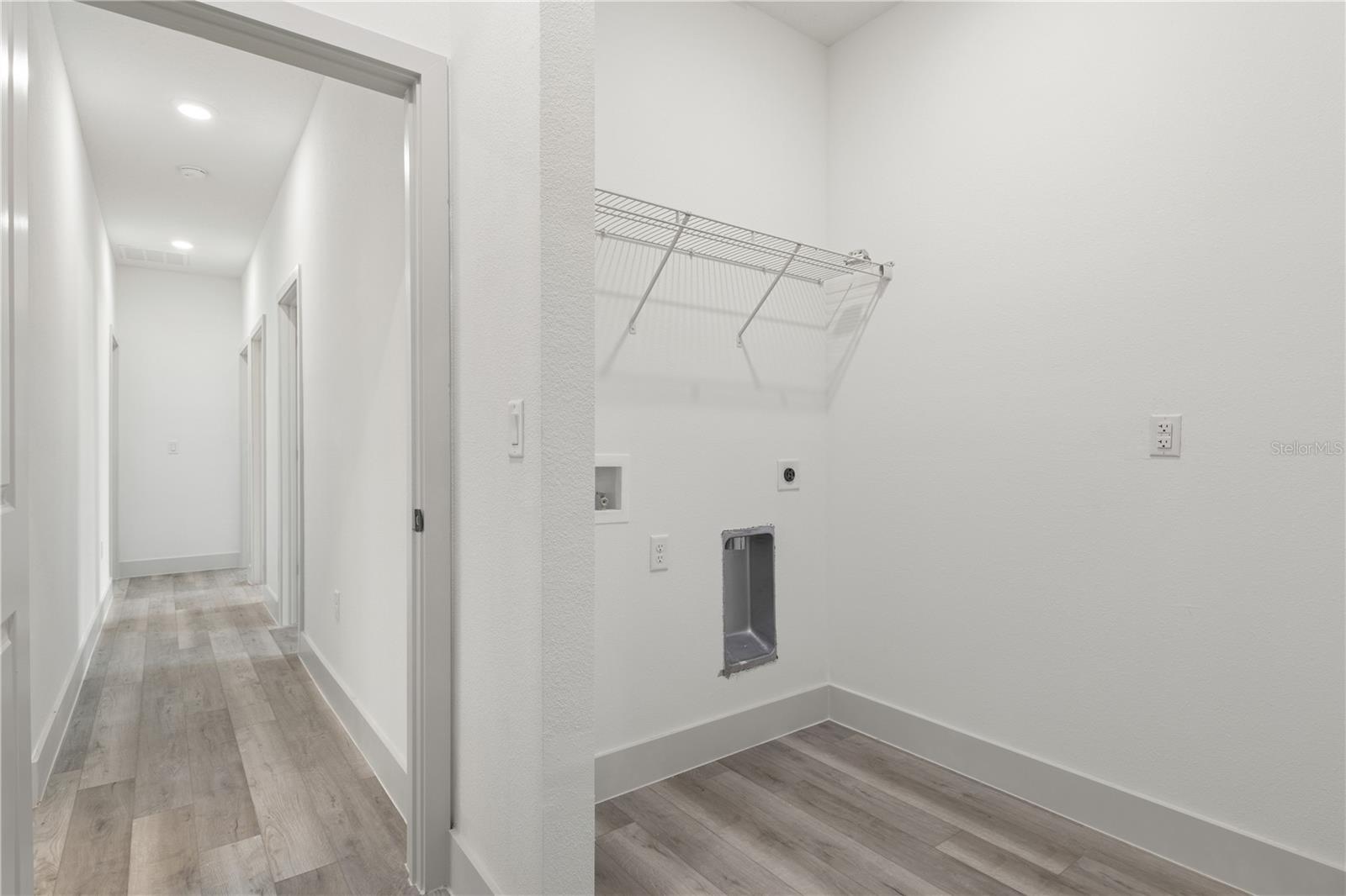 Image 21 of 30 For 1398 Breezy Point Drive