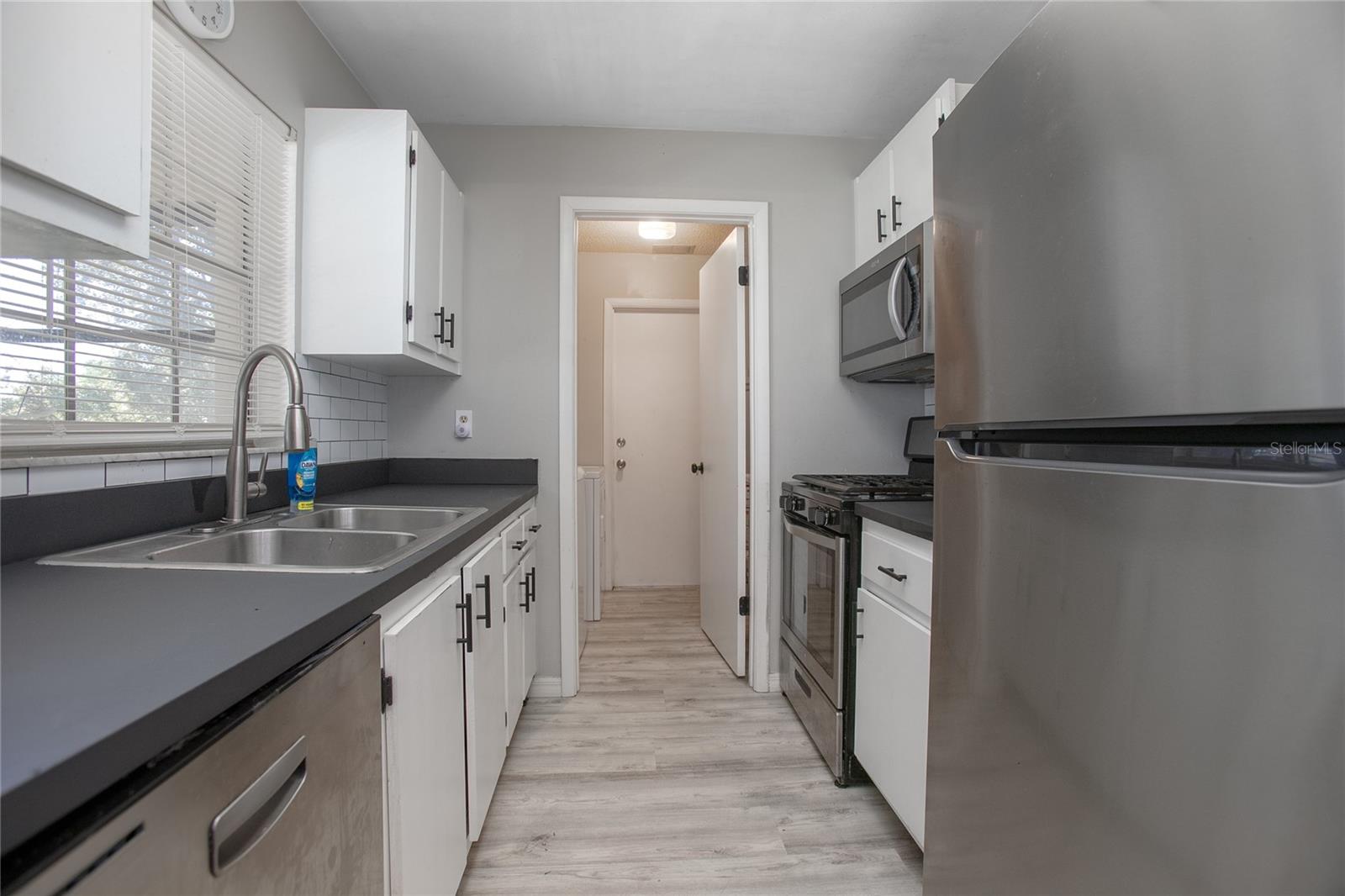 Image 6 of 19 For 2821 Canal Road