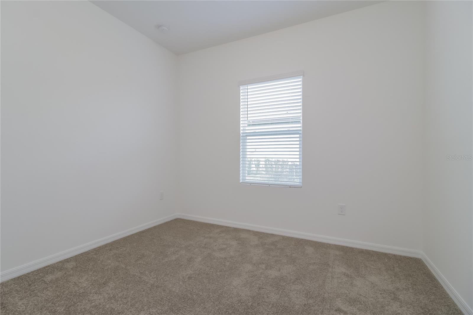 Image 10 of 16 For 101 Hidden Lake Loop